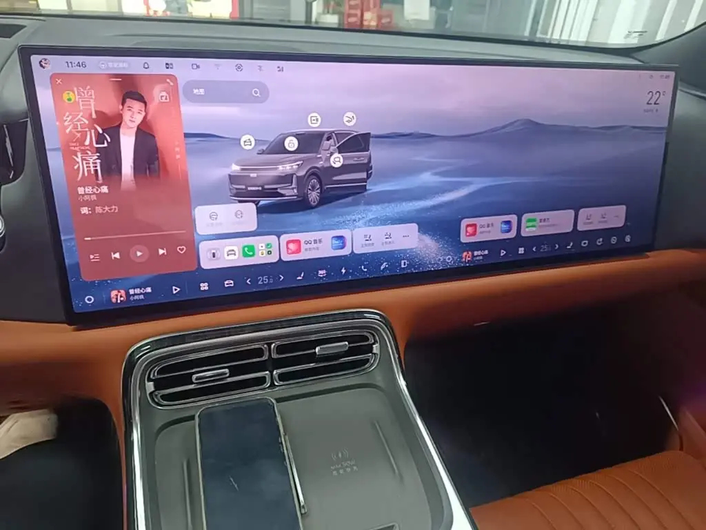 Geely Galaxy Galaxy M9 2025 — Photo 13/20