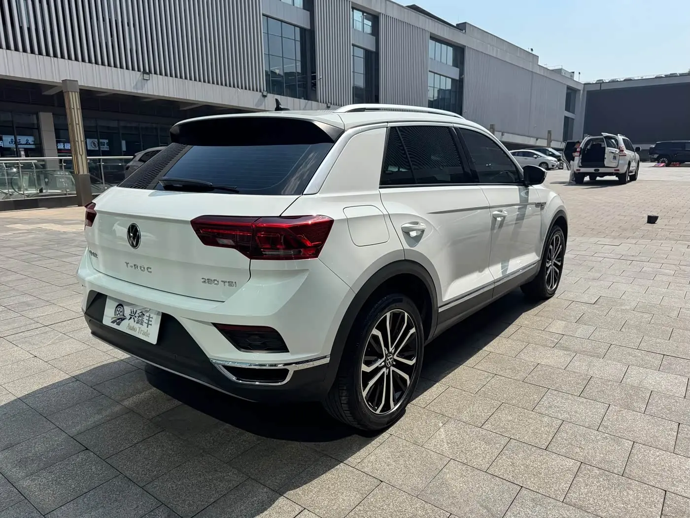 Volkswagen T-ROC 2022 — Фото 9/9