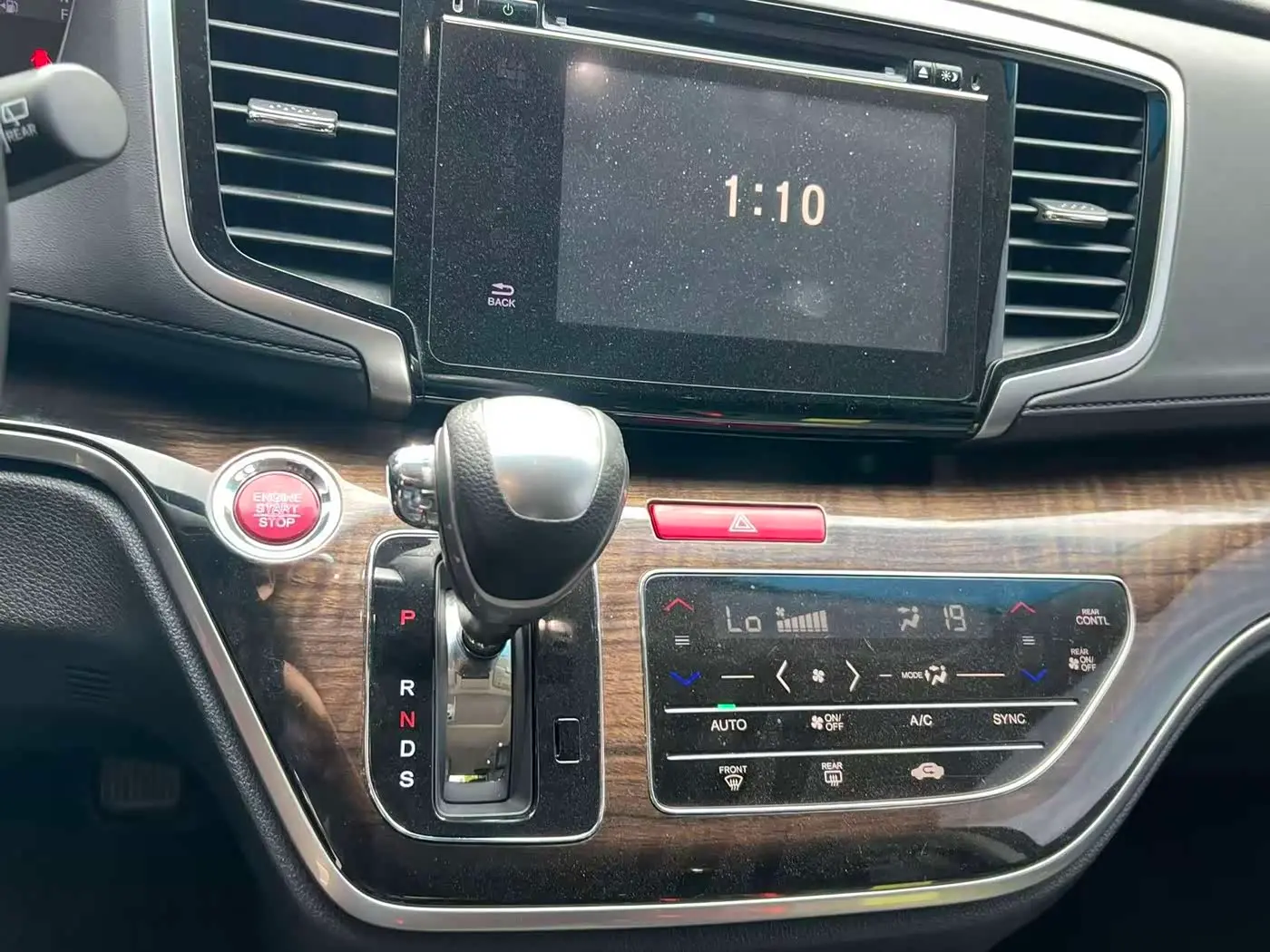Honda Odyssey 2018 — Photo 13/16