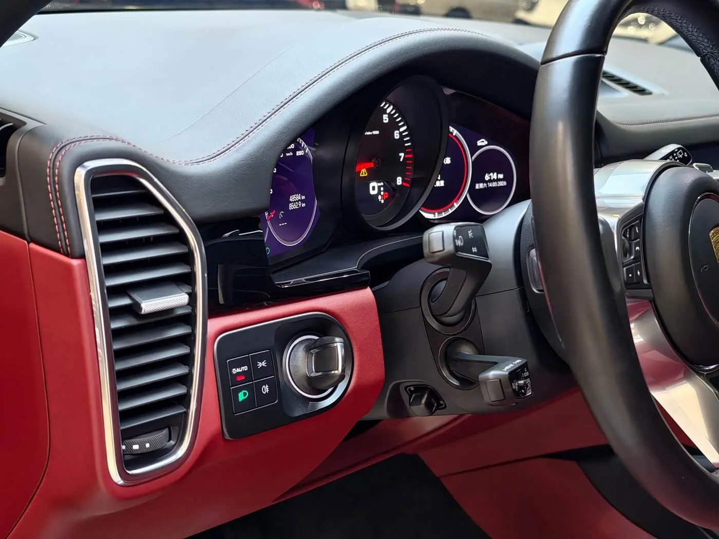 Porsche Cayenne 2022 — Photo 5/20