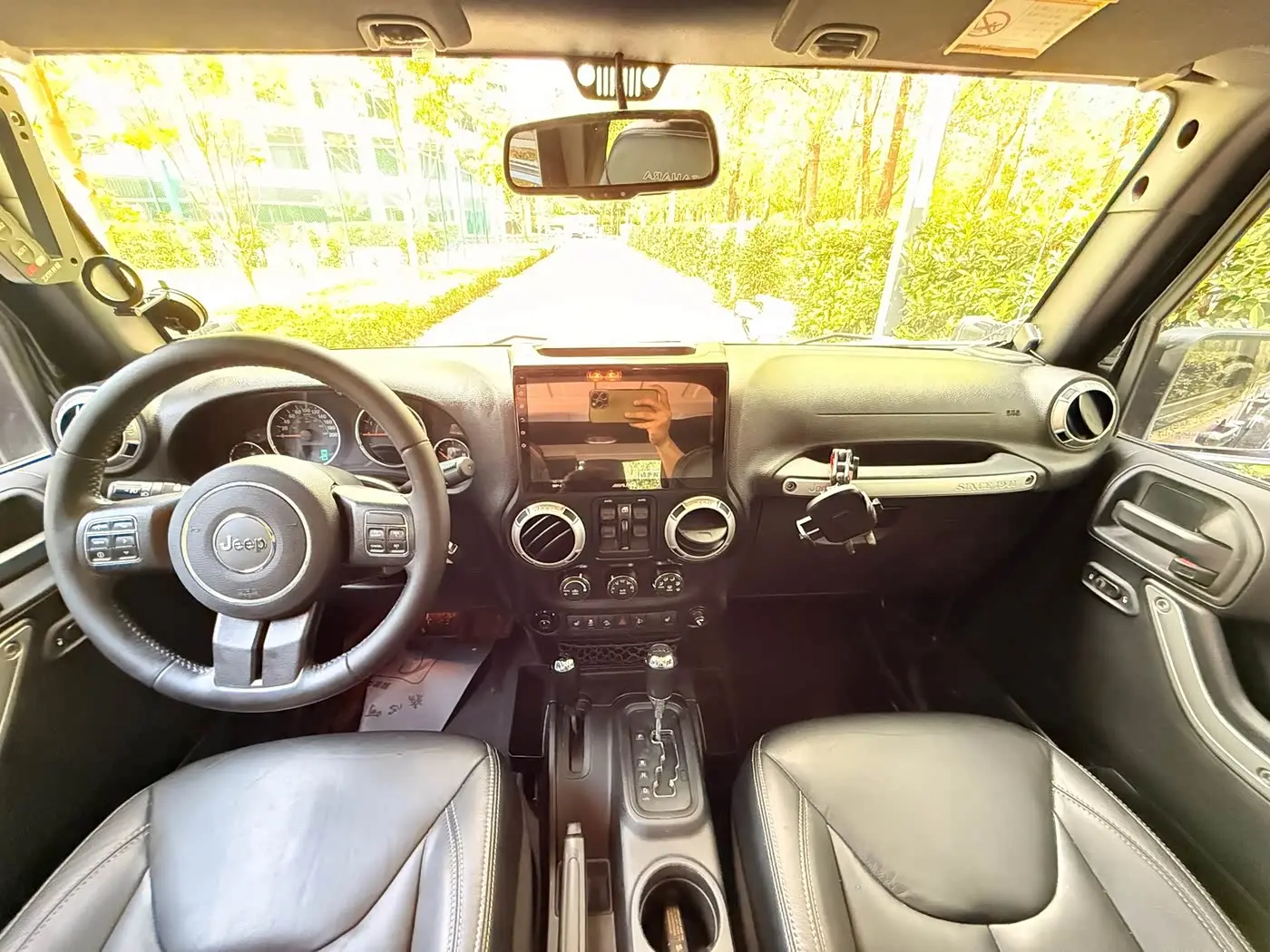 Jeep Wrangler 2017 — Photo 8/9
