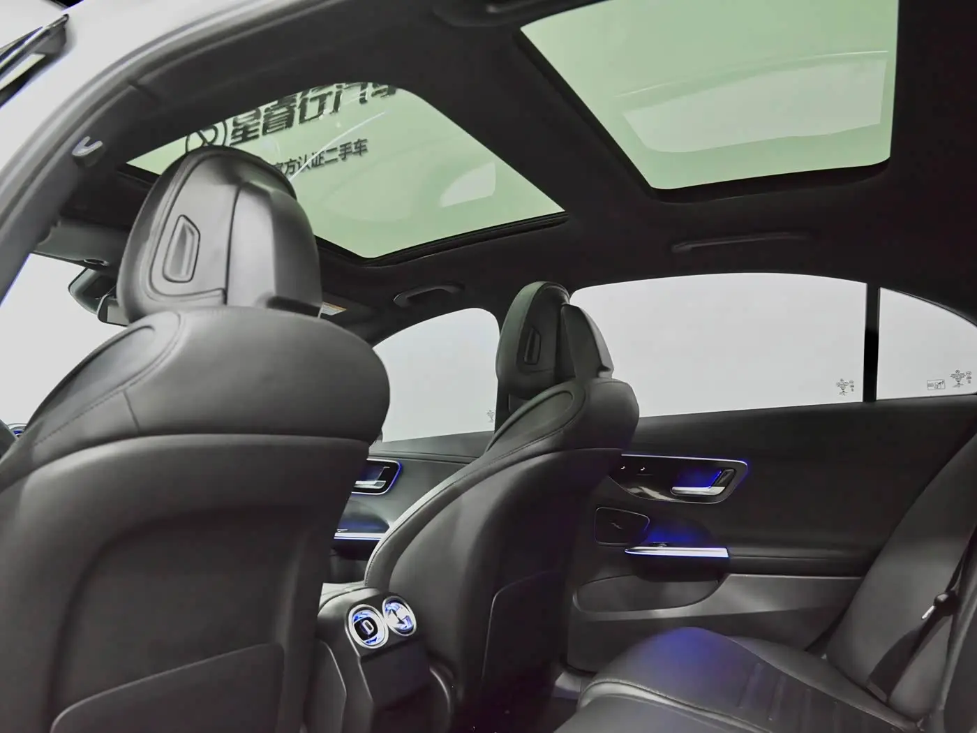 Mercedes-Benz C-Class New Energy 2022 — Фото 11/20