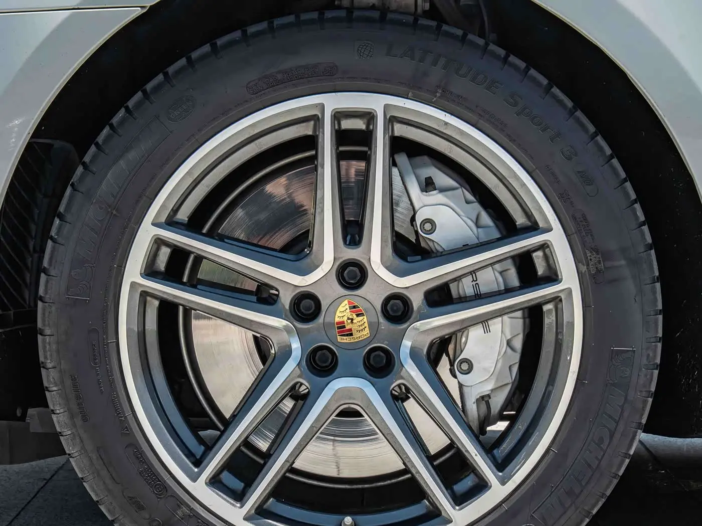 Porsche Macan 2022 — Photo 7/20