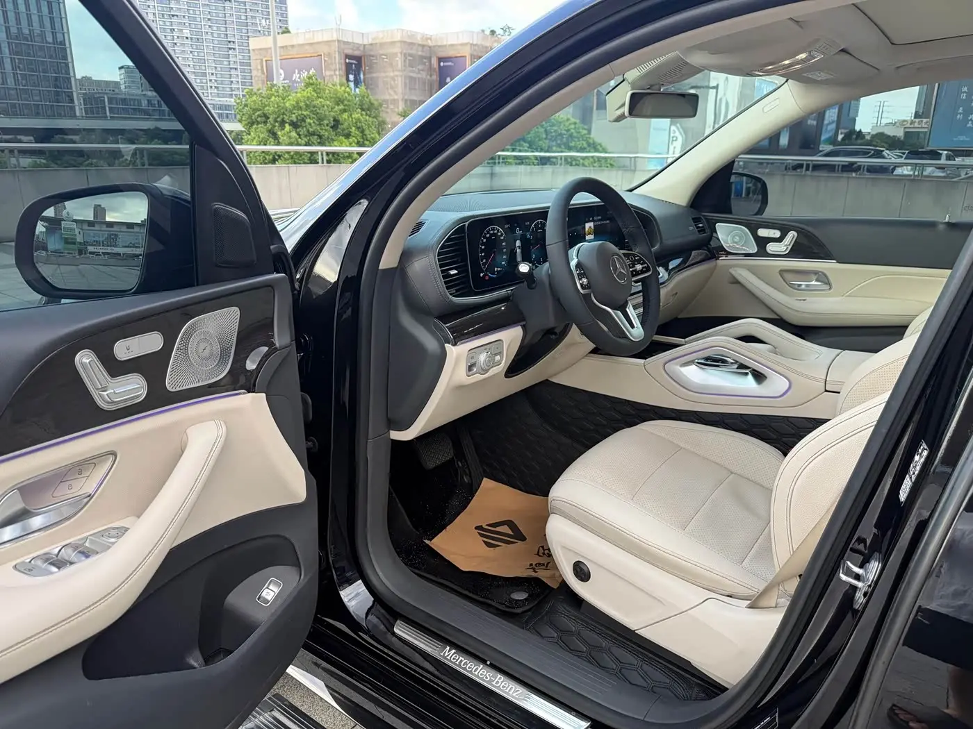 Mercedes-Benz GLE 2020 — Фото 5/15