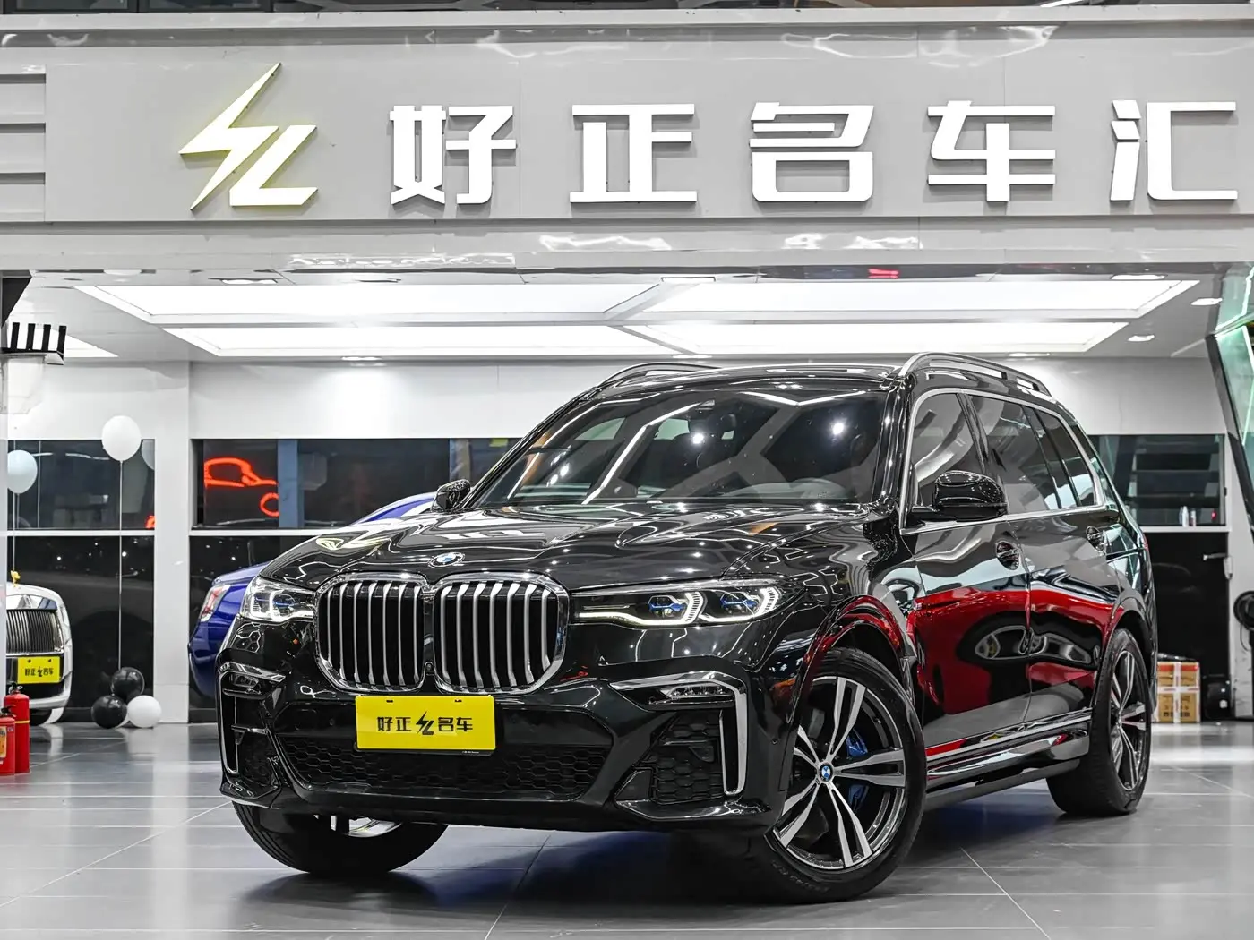 BMW X7 2022 — Фото 2/20