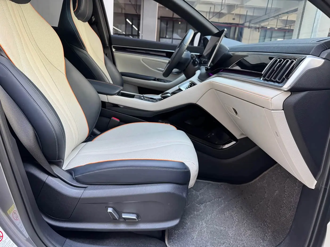BYD Song PLUS PHEV 2021 — Фото 12/20