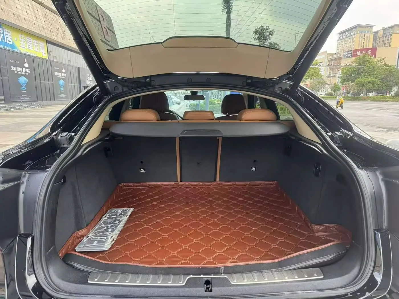 BMW X6 2017 — Photo 8/9
