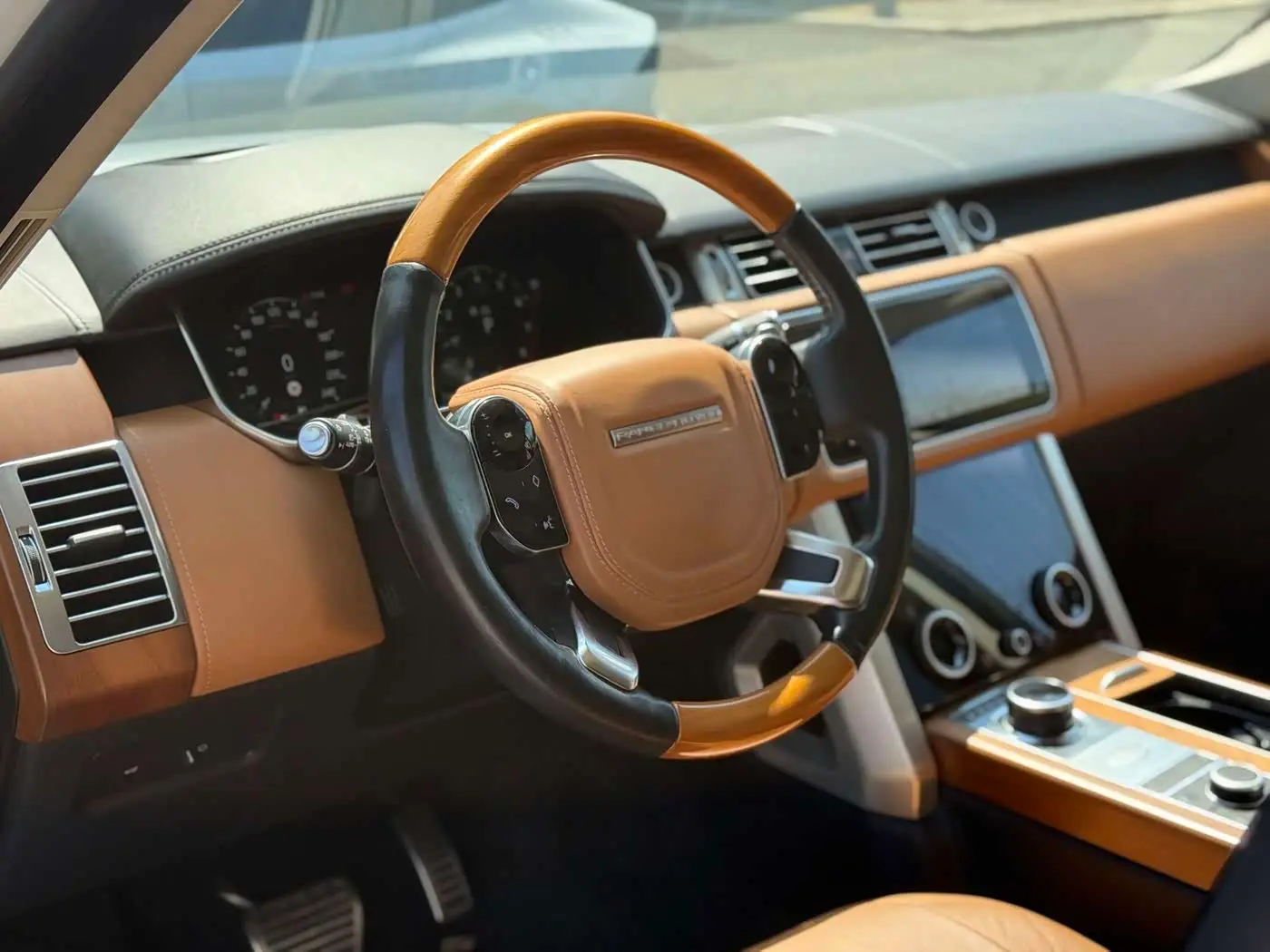 Land Rover Range Rover 2020 — Фото 4/10