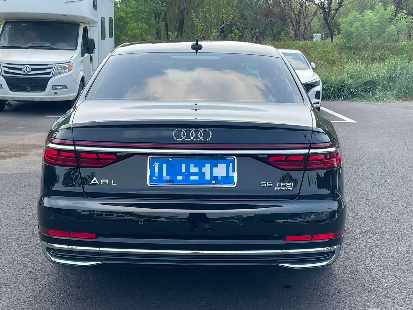 Audi A8 2024 — Photo 6/16