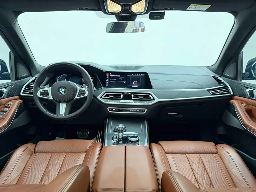 BMW X7 2020 — Photo 13/20