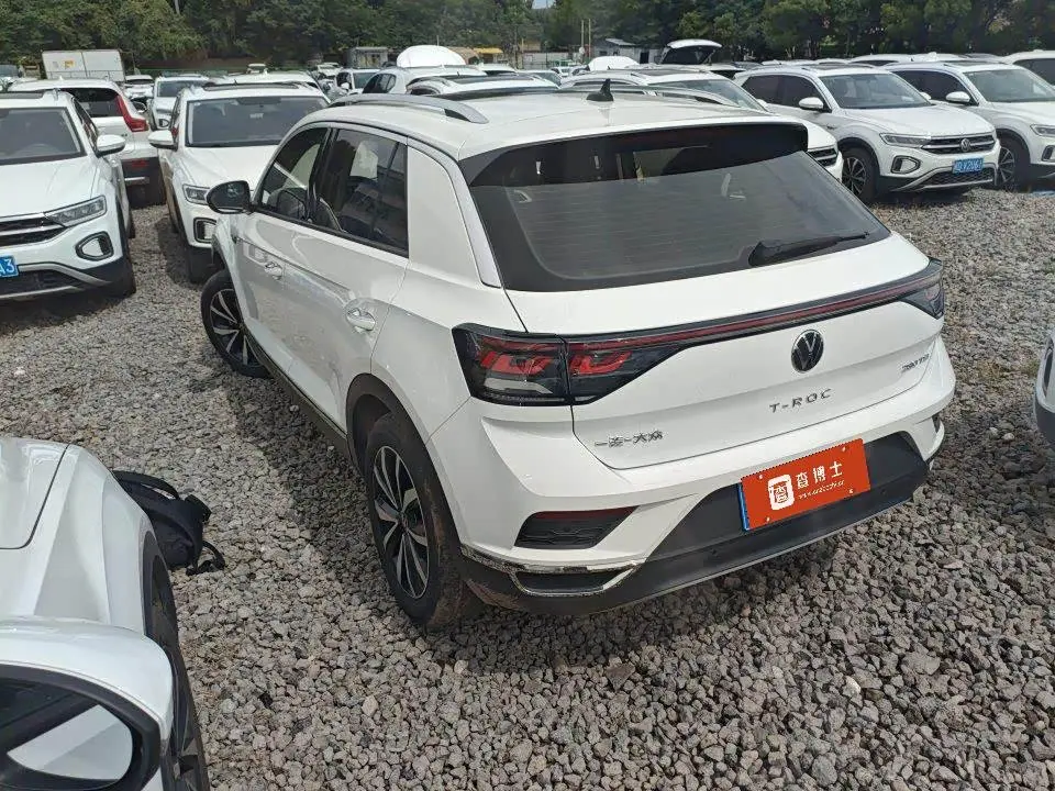 Volkswagen T-ROC 2025 — Фото 10/10