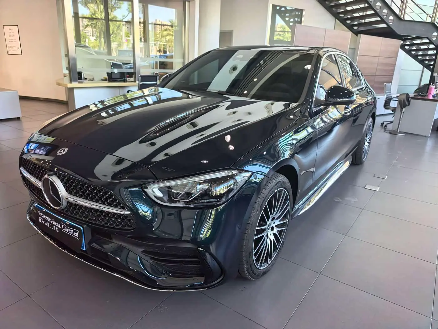 Mercedes-Benz C-Class 2026 — Photo 7/9