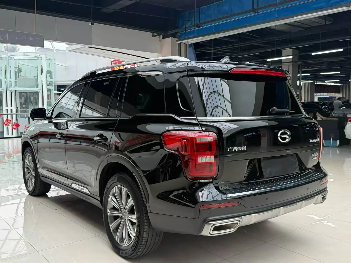 GAC Trumpchi Trumpchi GS8 2021 — Фото 5/9
