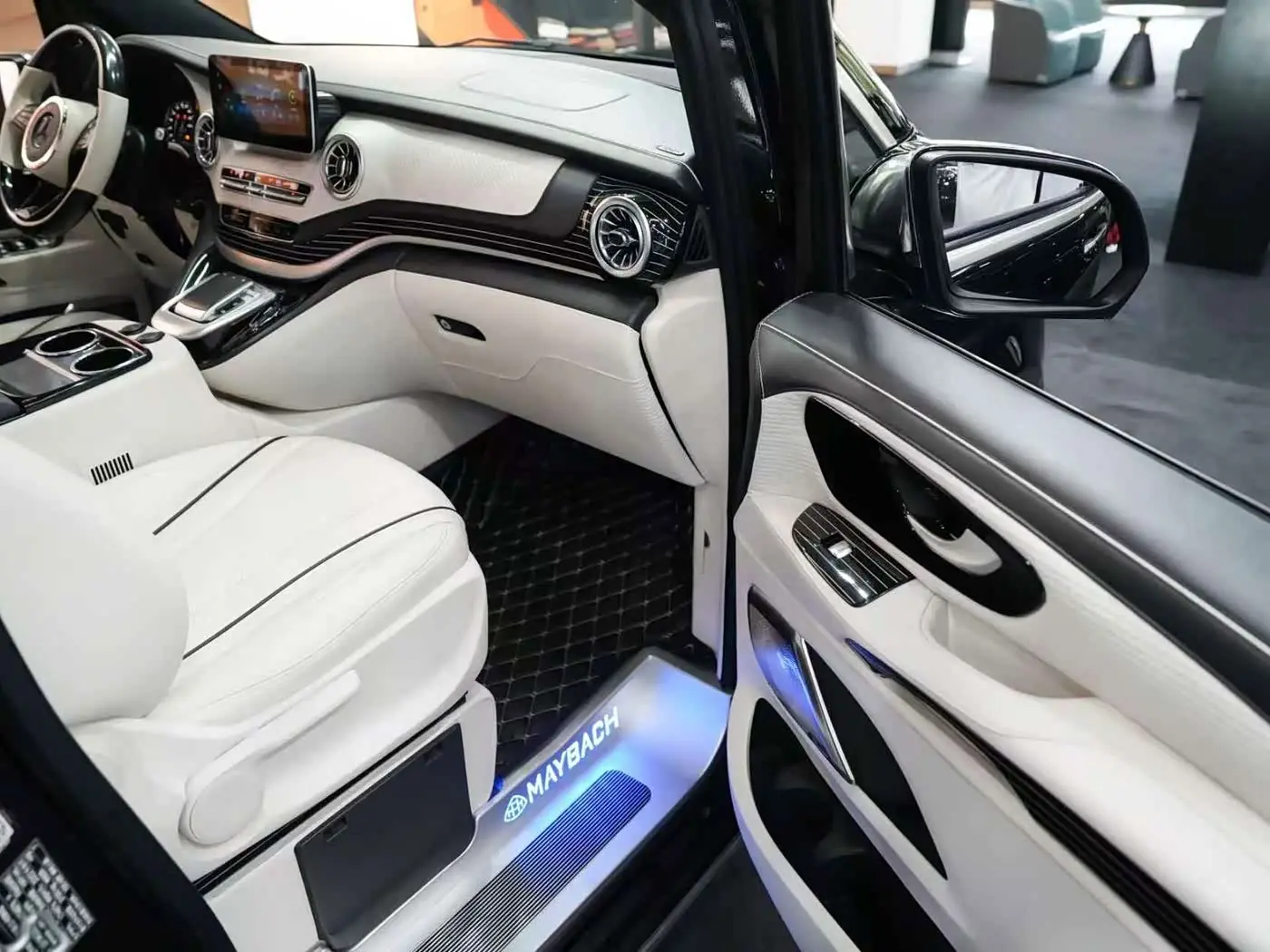 Mercedes-Benz Vito 2022 — Photo 12/20