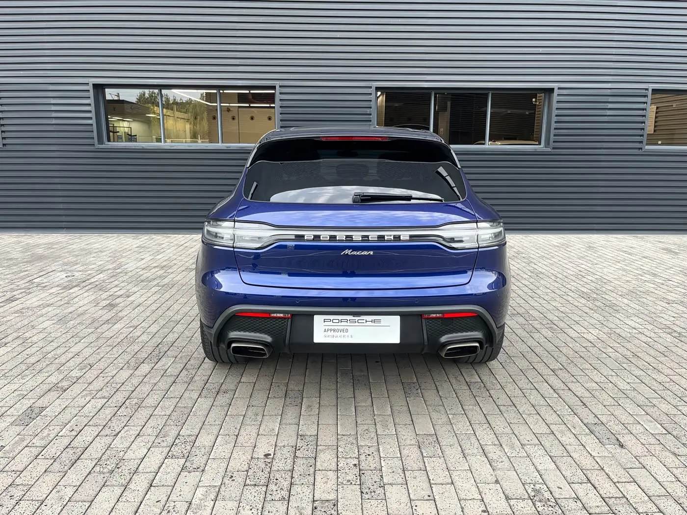Porsche Macan 2023 — Photo 5/18