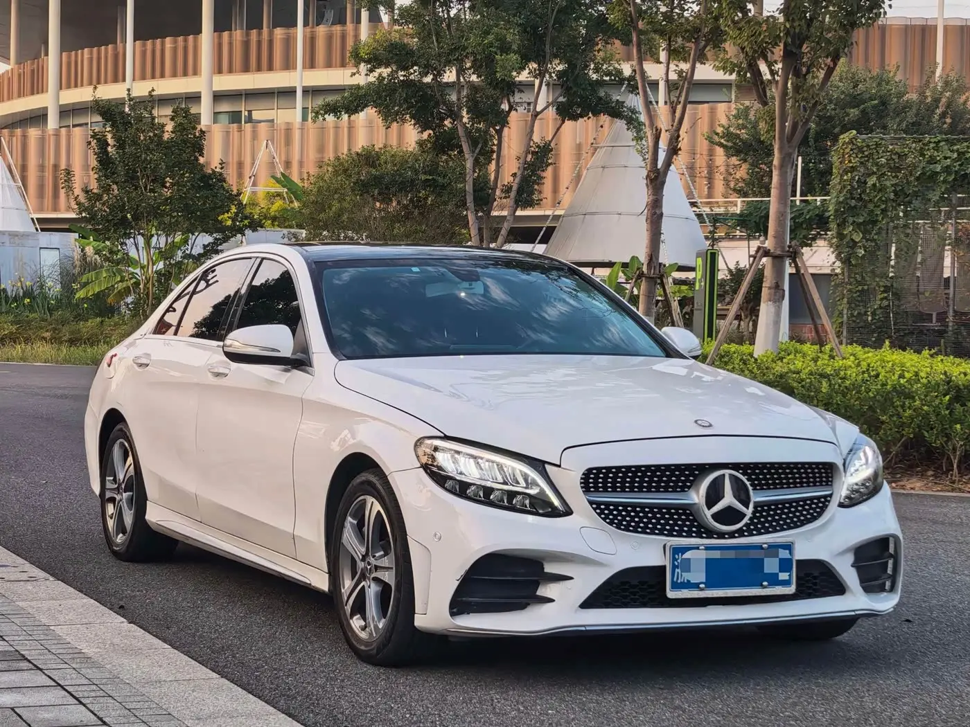 Mercedes-Benz C-Class 2019 — Фото 3/16