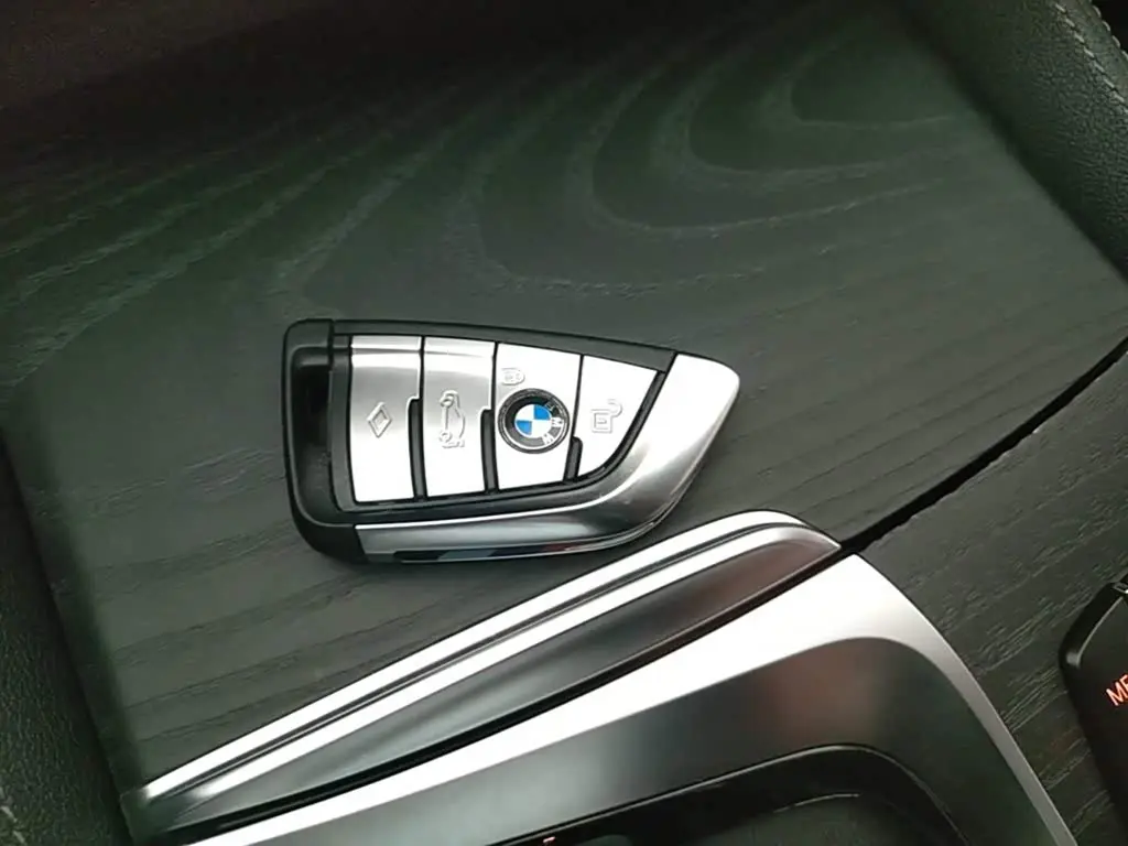 BMW 5 Series 2022 — Photo 9/20