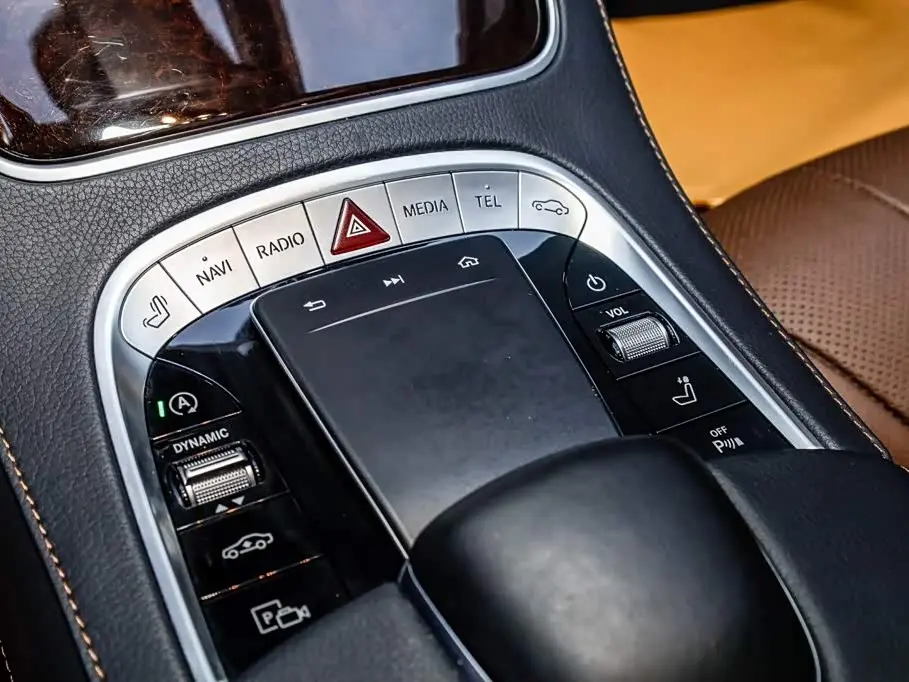 Mercedes-Benz S-Class 2020 — Photo 20/20