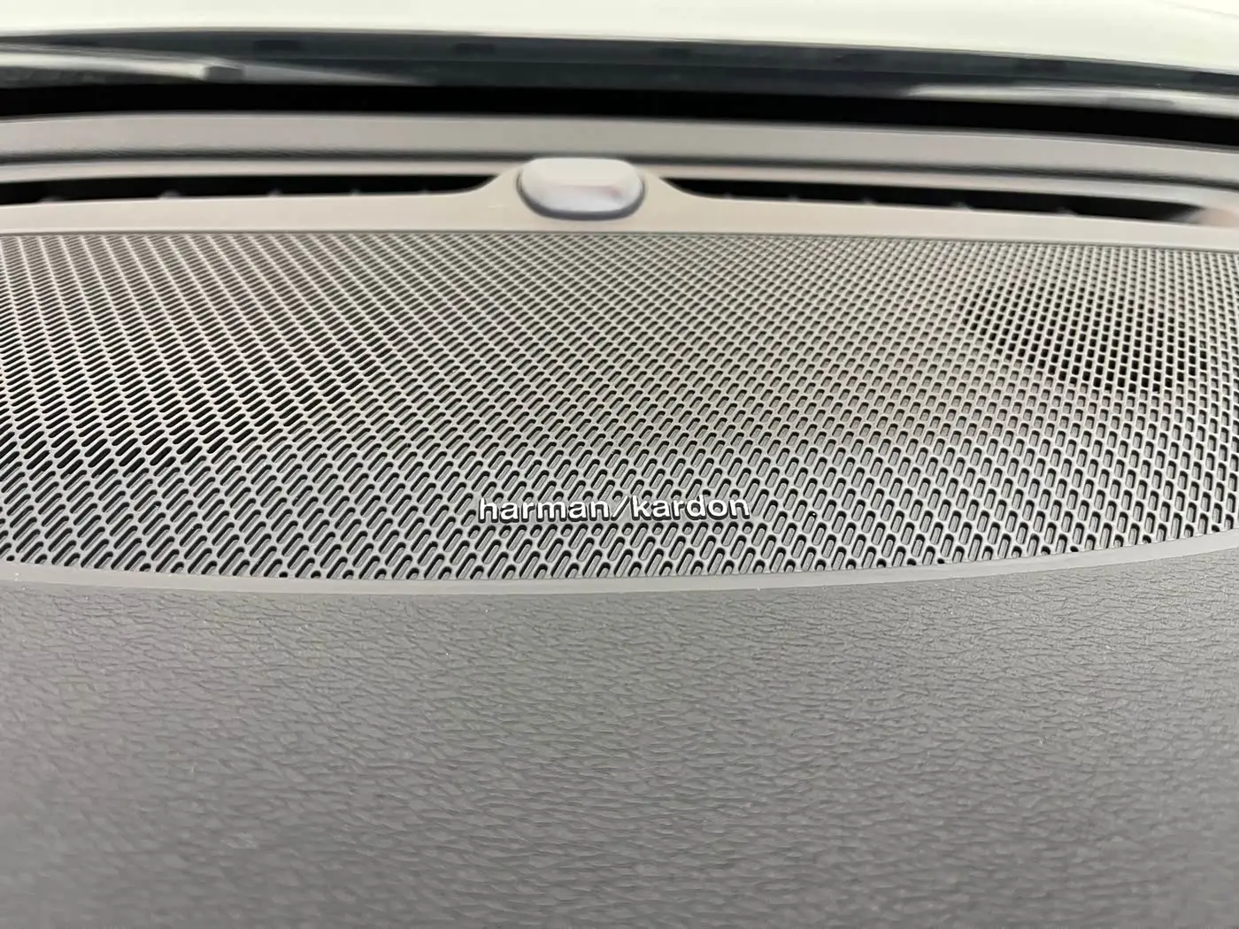 Volvo V90 2025 — Photo 4/19
