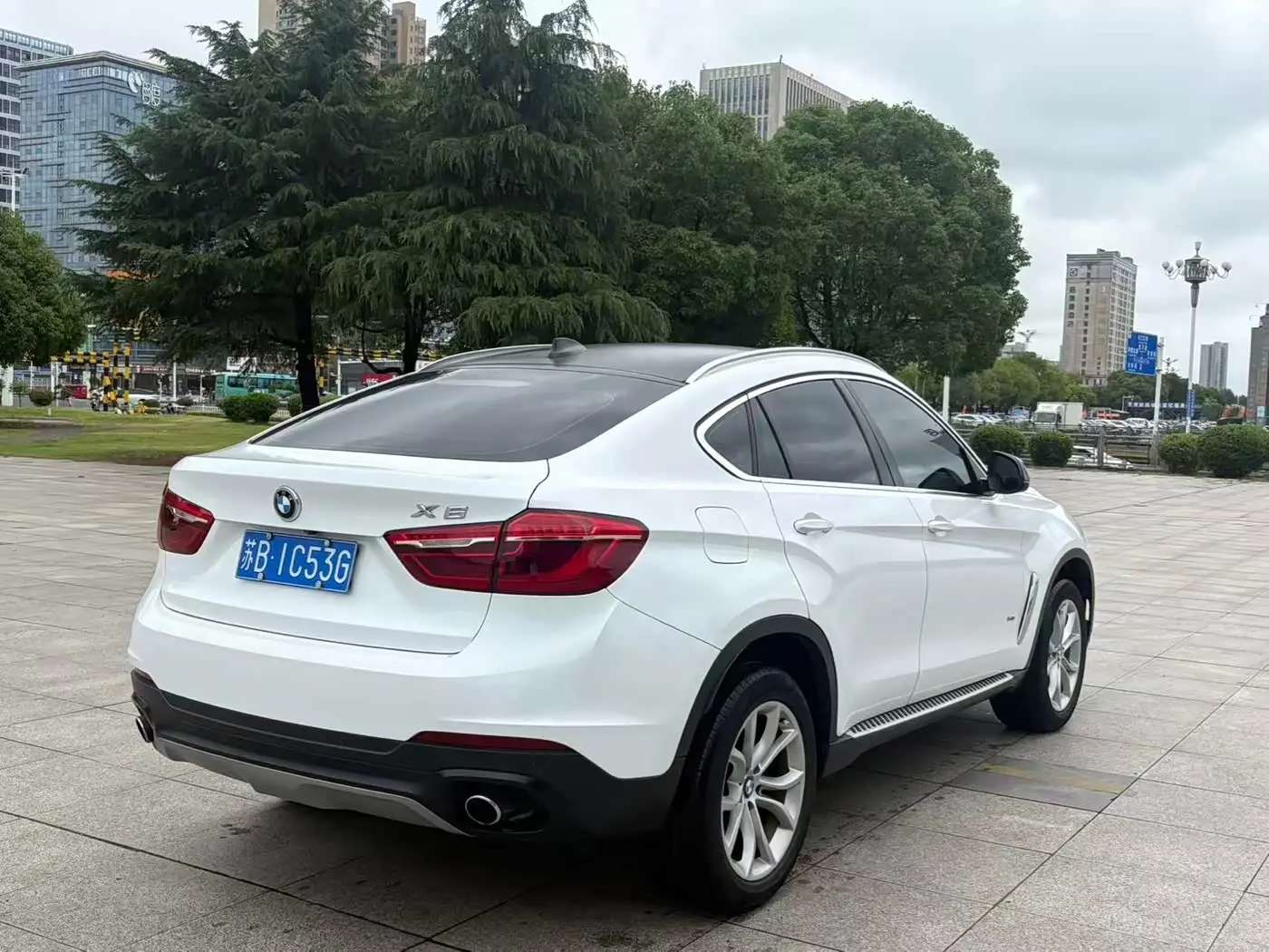 BMW X6 2016 — Photo 7/9