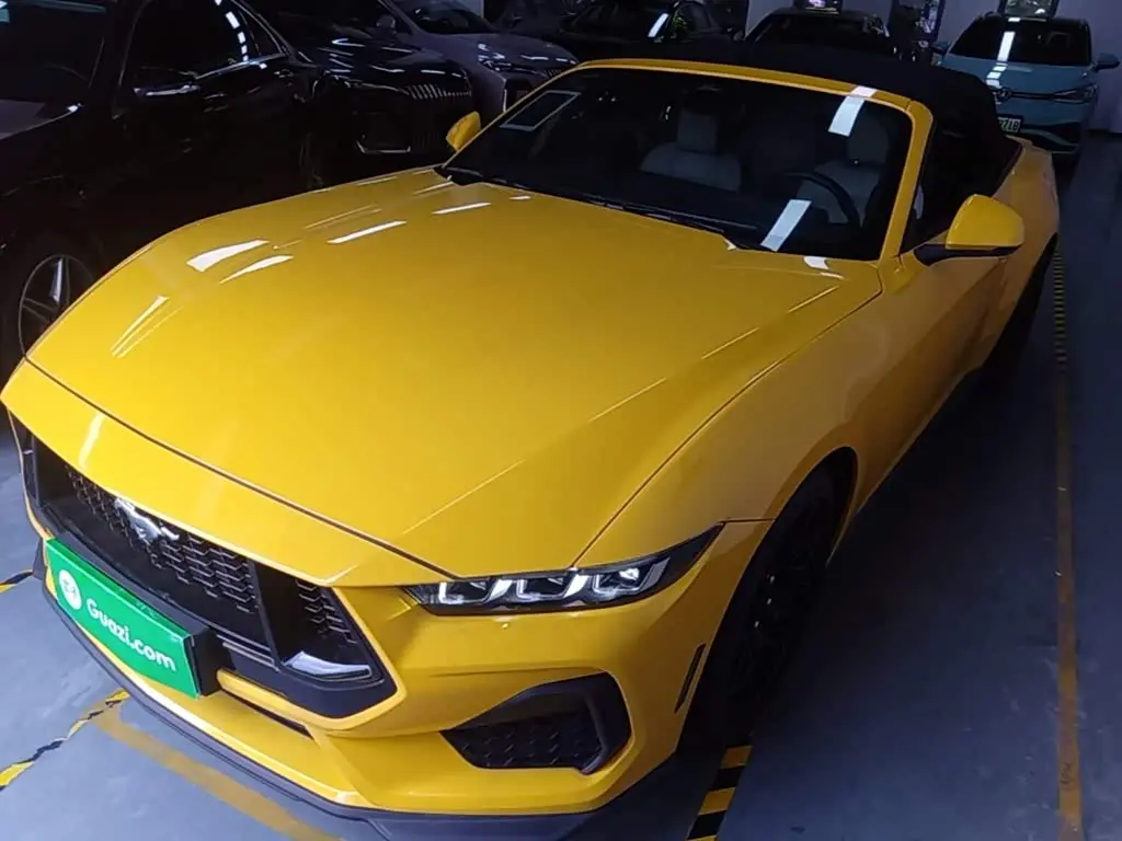 Ford Mustang 2025 — Photo 2/20