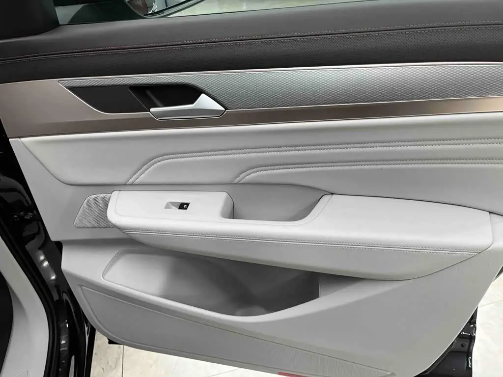 Volkswagen Talagon 2023 — Фото 15/20