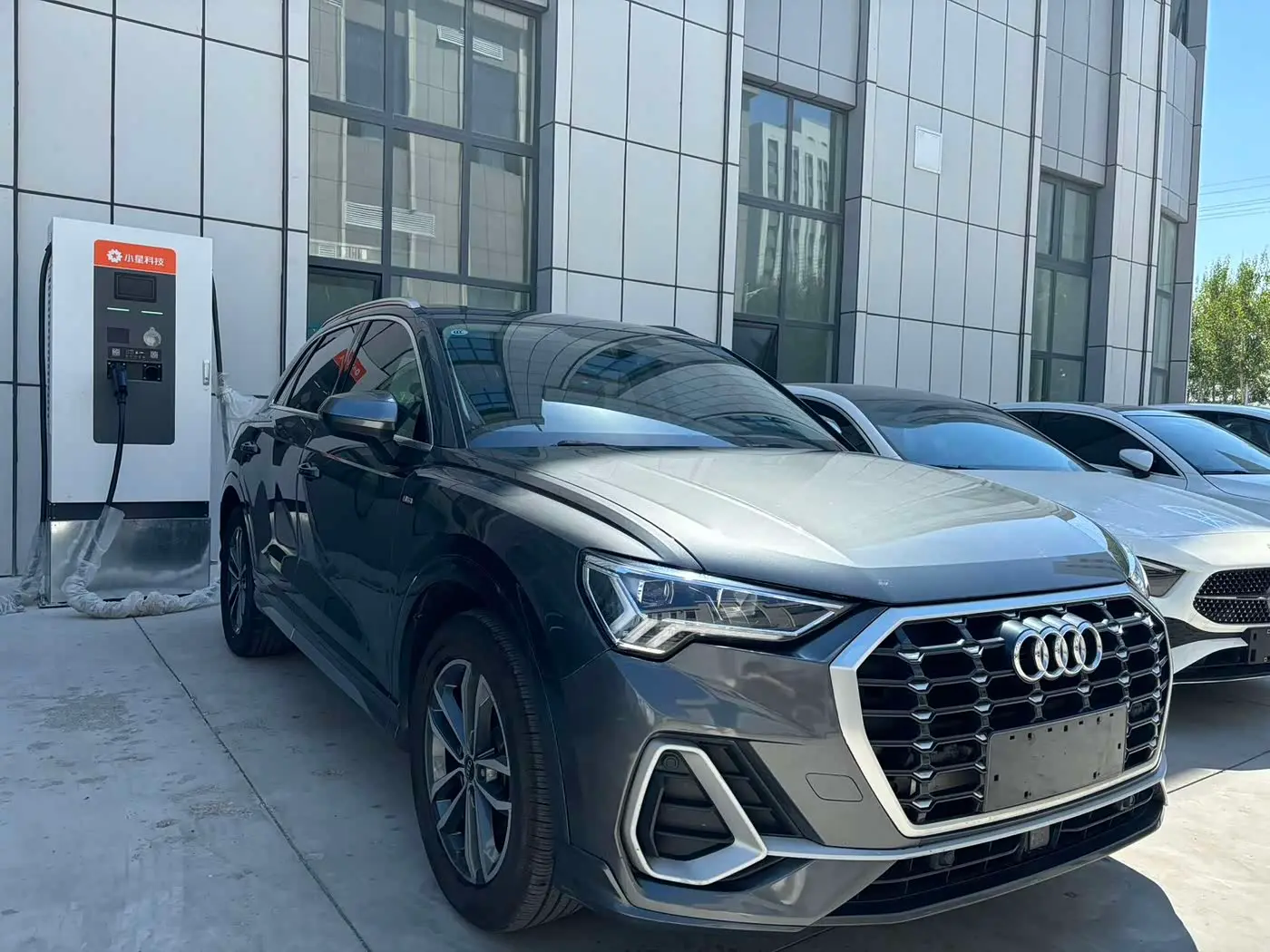 Audi Q3 2023 — Фото 3/16