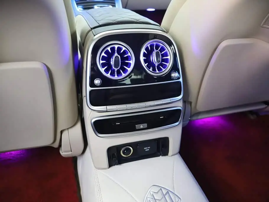 Mercedes-Benz Maybach S-Class 2015 — Şəkil 17/20