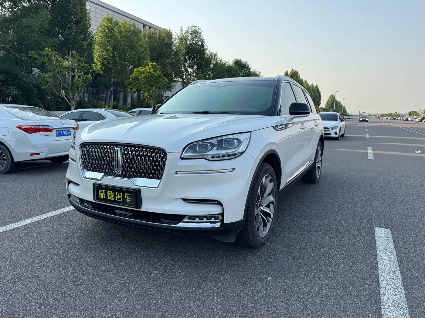 Lincoln Aviator 2020 — Photo 1/19