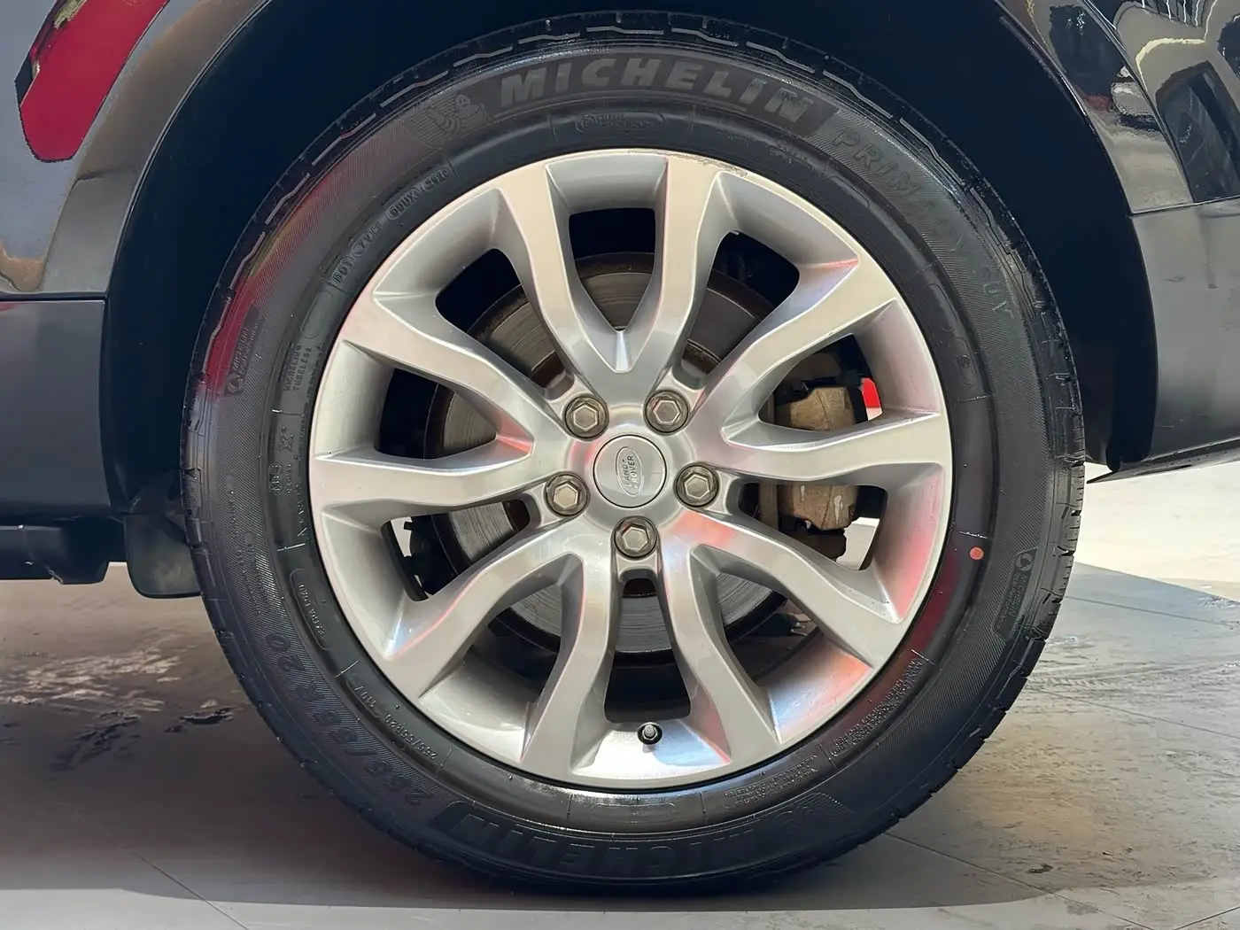 Land Rover Range Rover Sport 2017 — Photo 8/20
