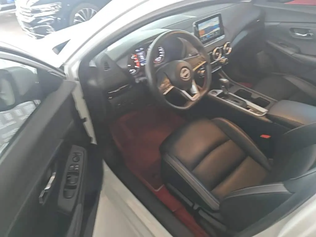 Nissan Sylphy 2025 — Photo 16/20