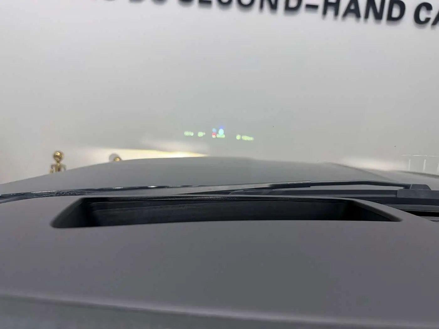 Lincoln Navigator 2022 — Şəkil 14/20