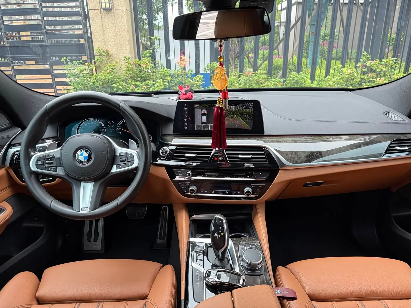 BMW 6 Series GT 2018 — Photo 10/12