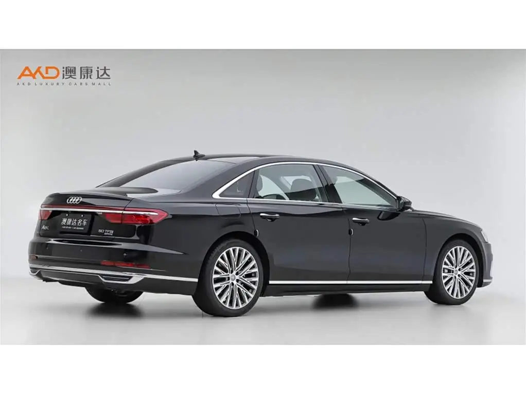 Audi A8 2019 — Photo 3/10