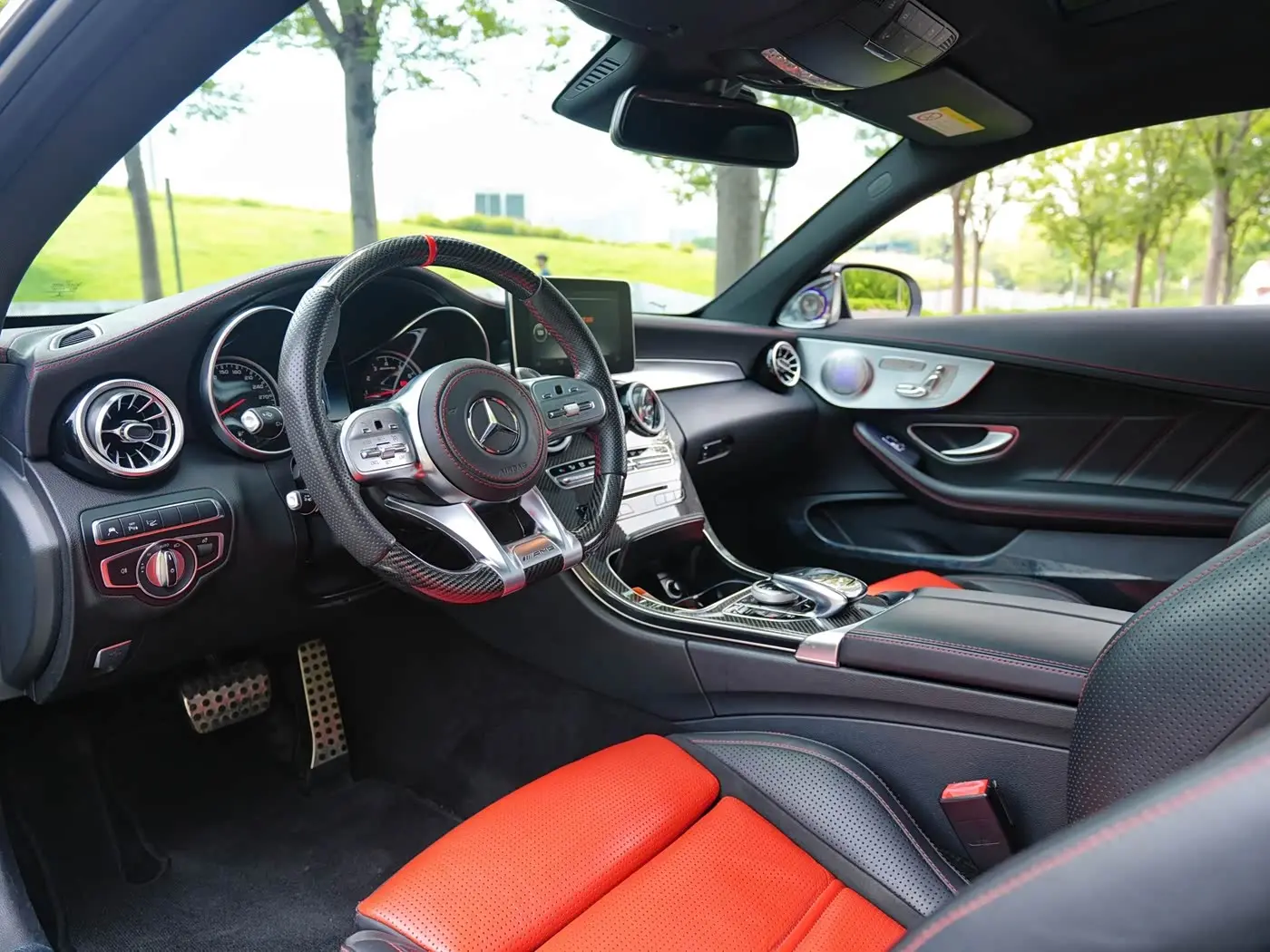 Mercedes-Benz C-Class AMG 2017 — Photo 6/13
