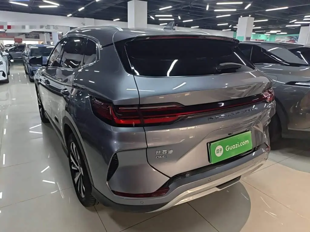 BYD Song PLUS PHEV 2024 — Photo 5/20