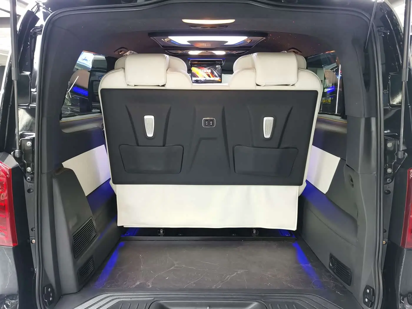 Mercedes-Benz Vito 2024 — Şəkil 11/15