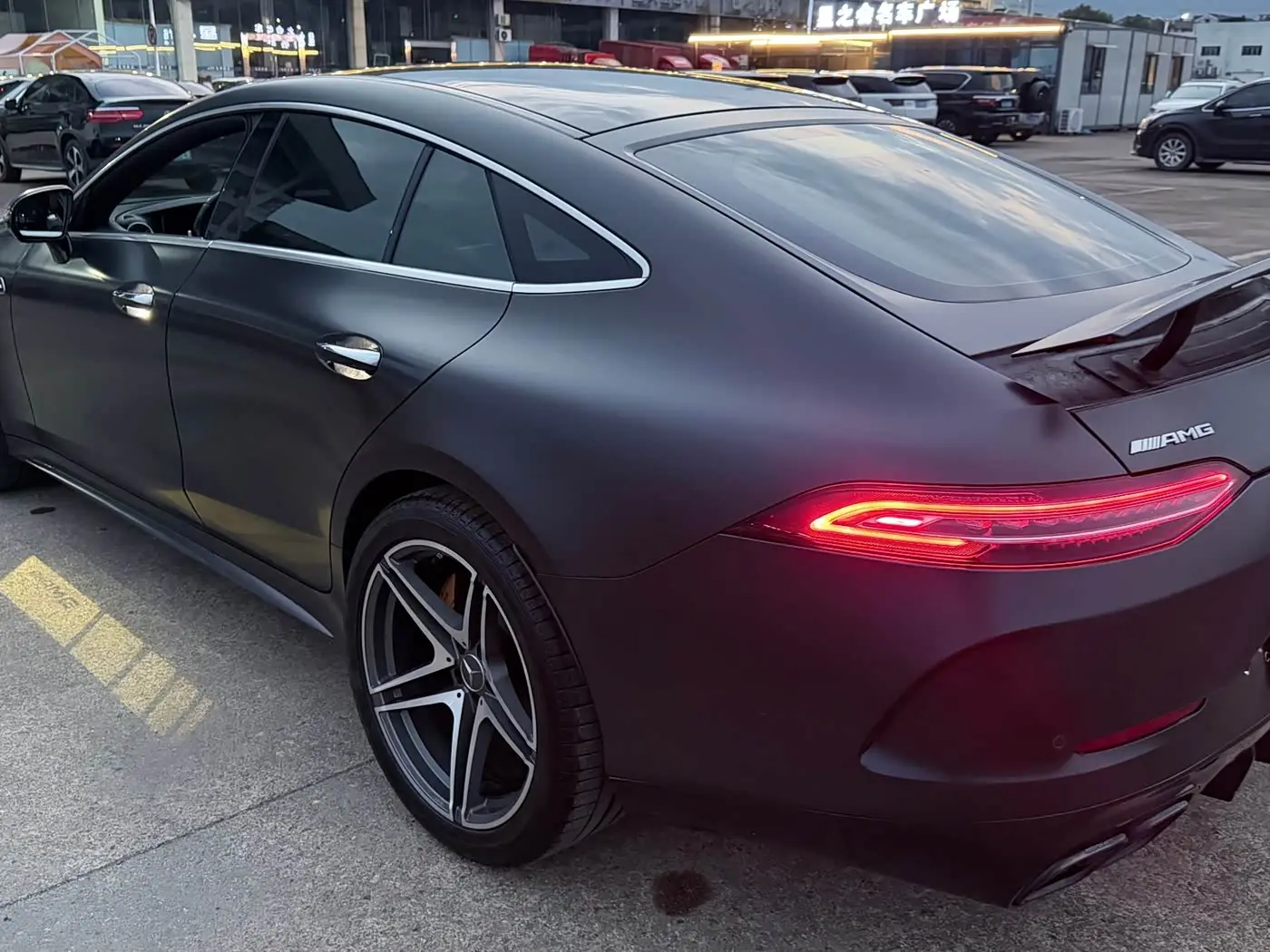 Mercedes-Benz AMG GT 2020 — Фото 9/9