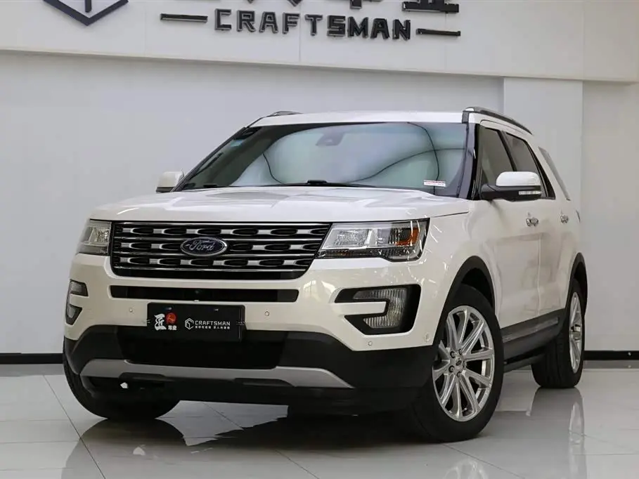 Ford Explorer 2018 — Фото 2/20