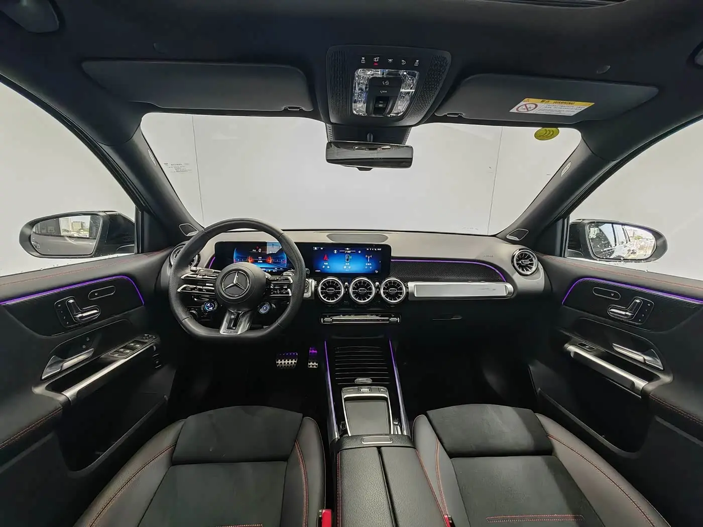 Mercedes-Benz GLB AMG 2025 — Şəkil 10/20
