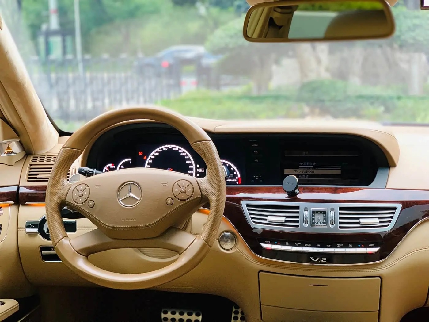 Mercedes-Benz S-Class AMG 2013 — Photo 8/20