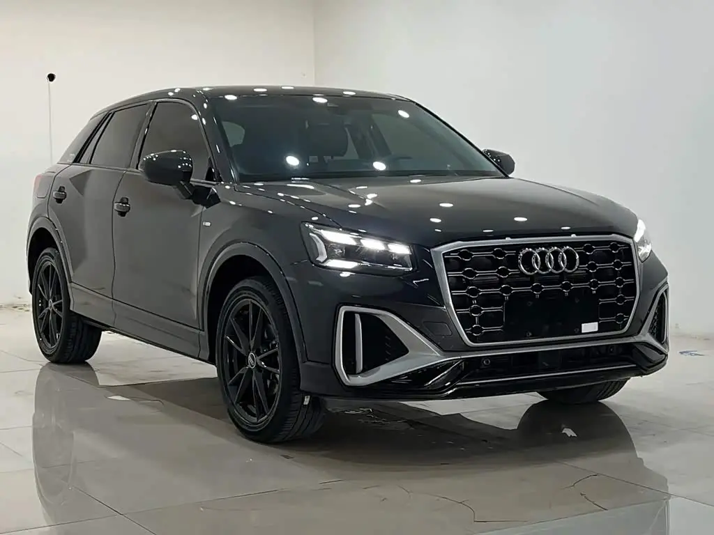 Audi Q2L 2023 — Şəkil 3/12