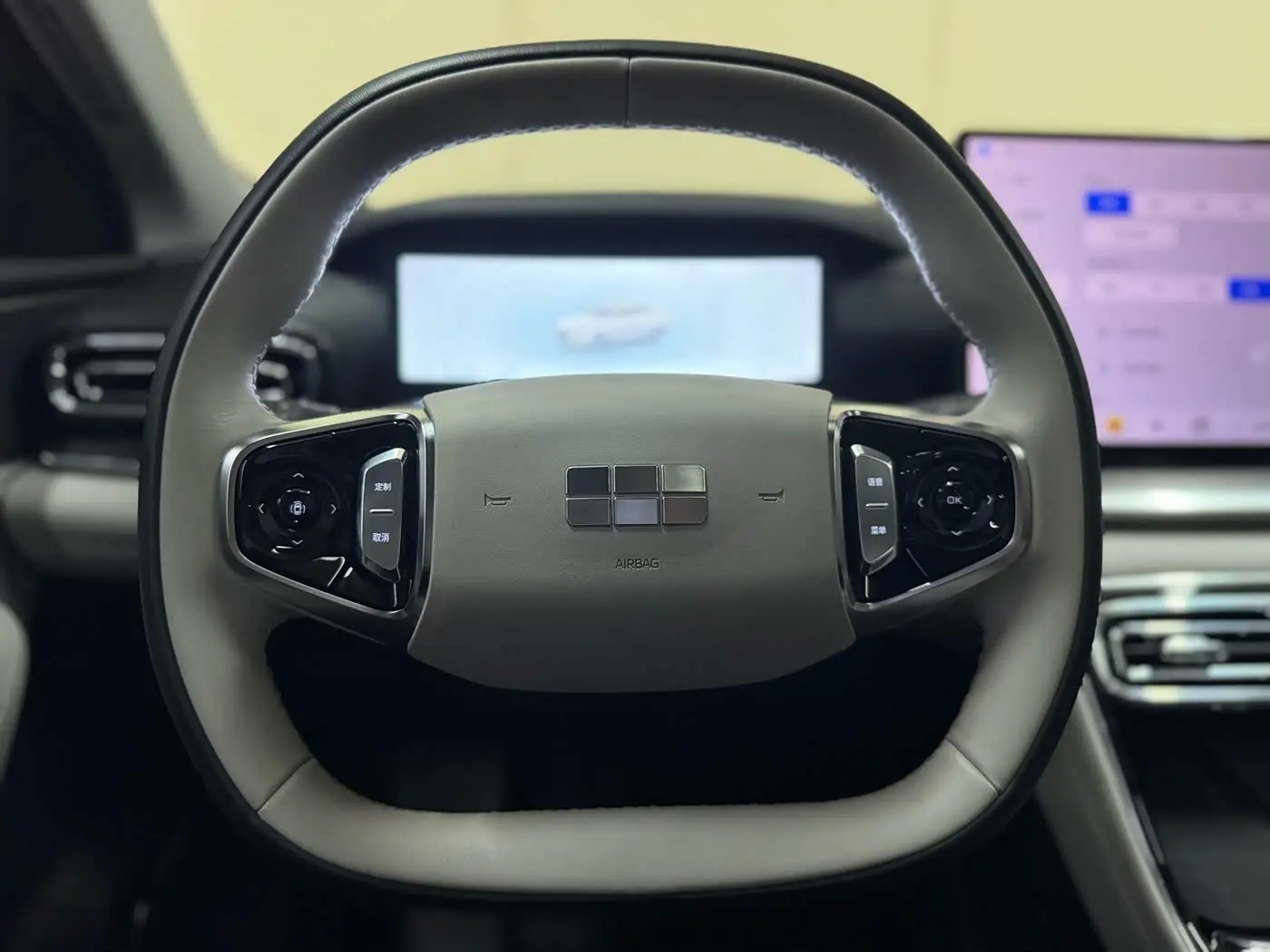 Geely Galaxy Galaxy Stellar 6 2025 — Фото 16/17