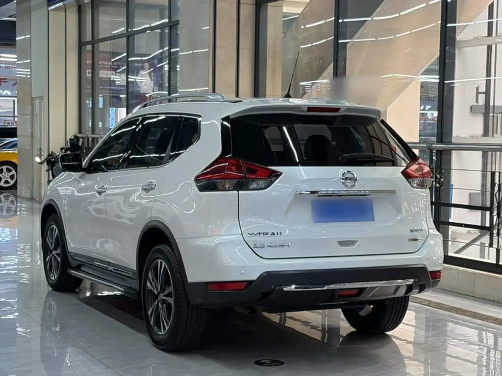 Nissan X-Trail 2019 — Şəkil 9/14