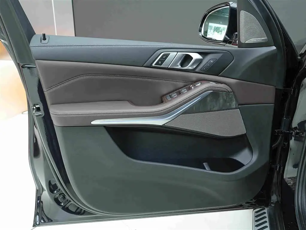 BMW X5 2025 — Photo 14/20