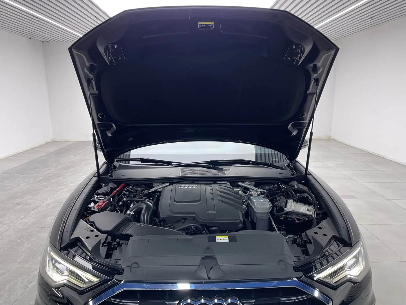 Audi A6L 2024 — Şəkil 9/20