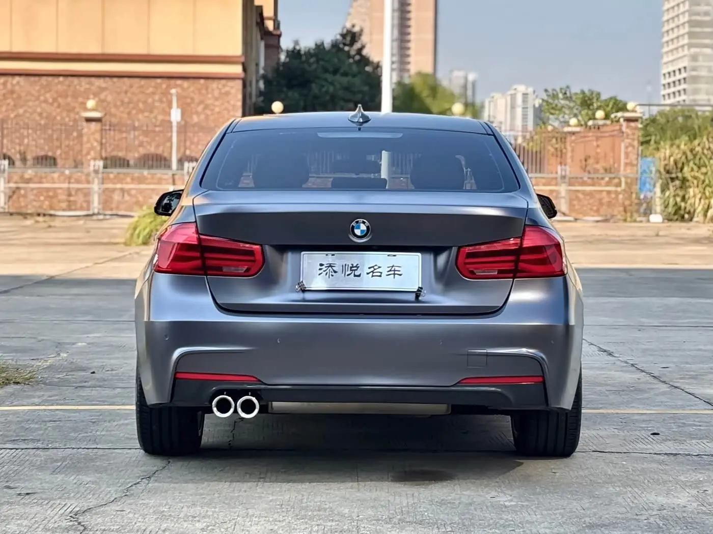 BMW 3 Series 2019 — Фото 6/17