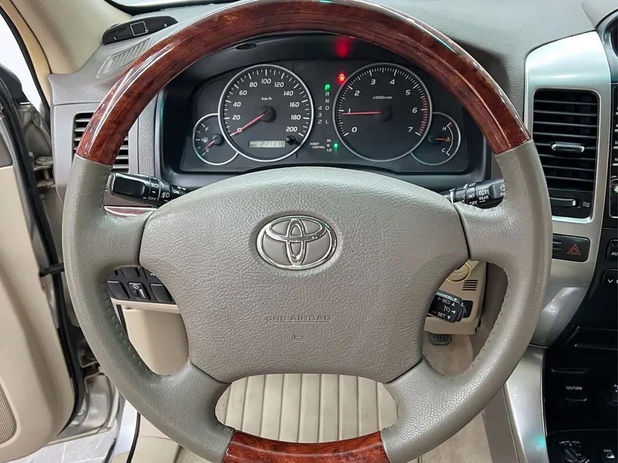 Toyota Prado 2007 — Photo 13/20