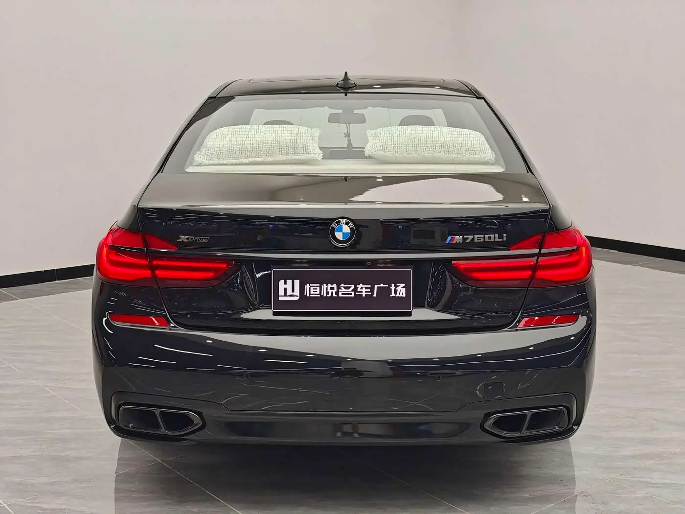BMW 7 Series 2015 — Фото 4/18