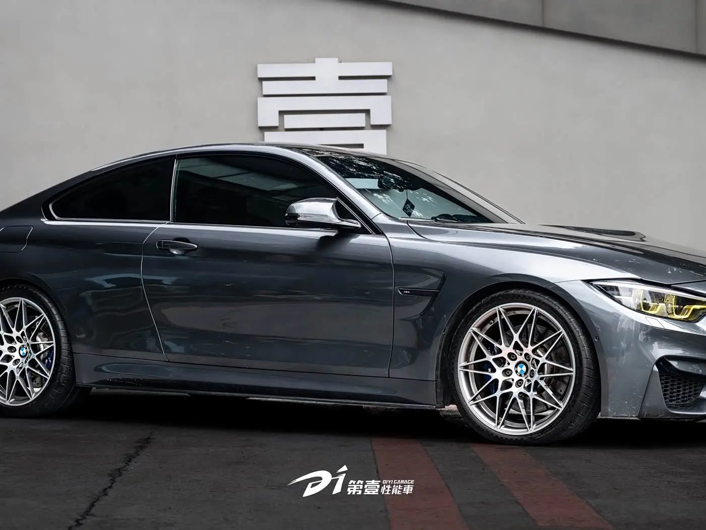 BMW M4 2020 — ფოტო 4/10
